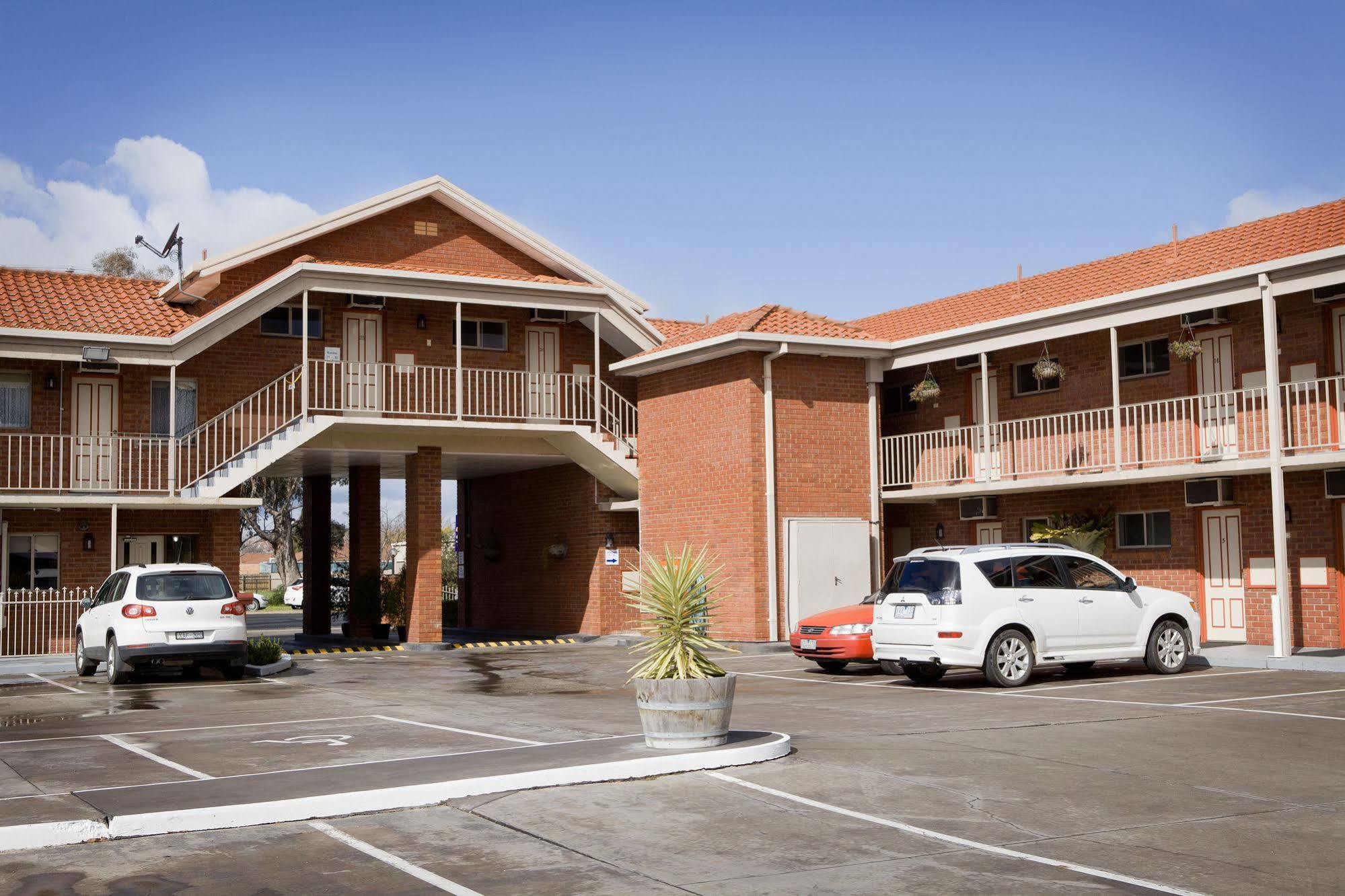 Courtyard Motor Inn Shepparton Kültér fotó